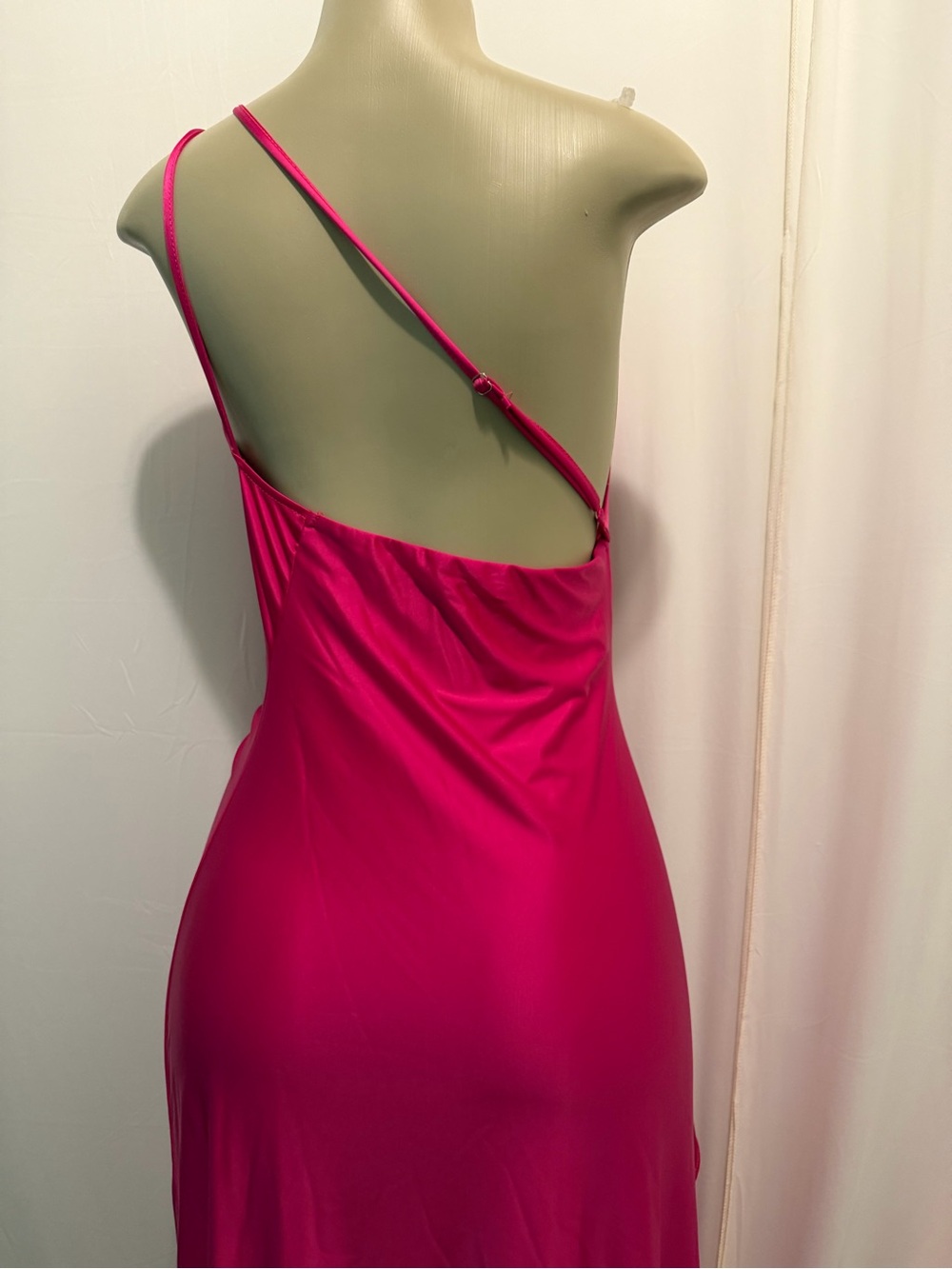 ❤️Oys One-Shoulder Hot Pink Ruched Maxi Dress - Picture 8 of 11